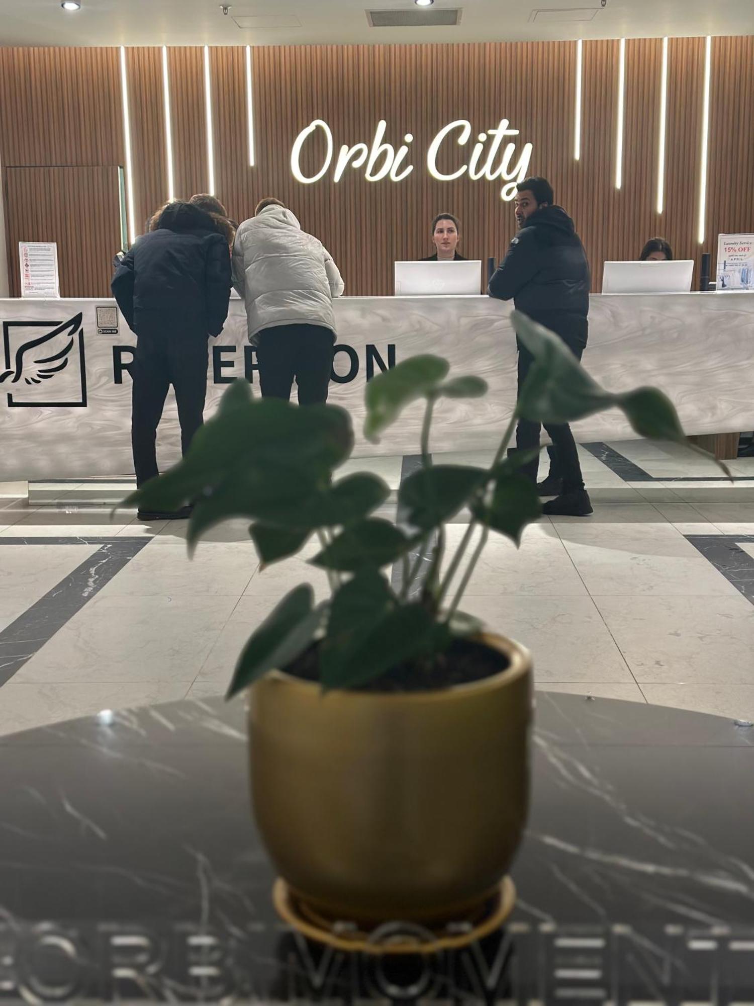 Black Sea Batumi Hotel Orbi City Экстерьер фото